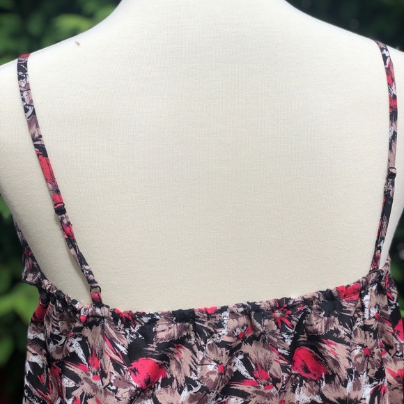 Kimchi Blue Floral Ruffle Romper Sz S - Picture 5 of 6